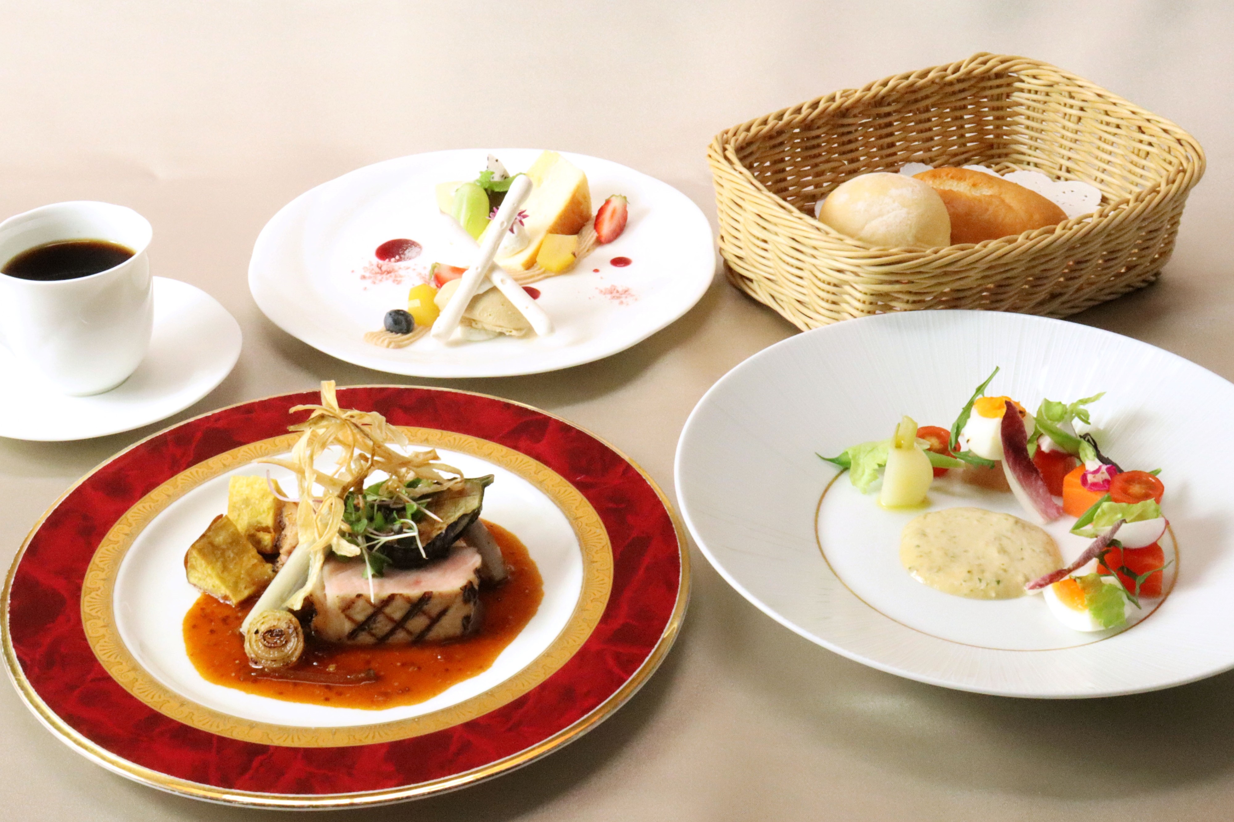 写真：秋のスペシャルランチ