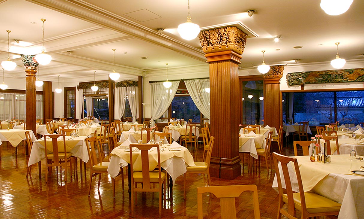 image : Nikko Kanaya Hotel main dining room